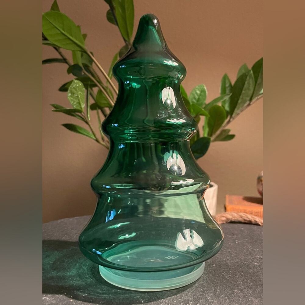 Green‎ Glass Christmas Tree Jar with Plastic Base EUC 7” Tall